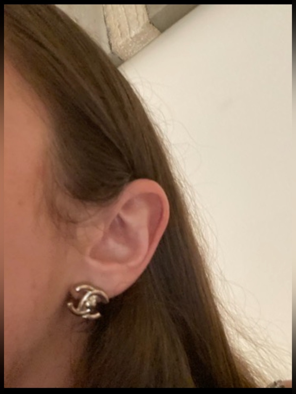 RARE SOLD OUT CHANEL Gold Tone CC Lock Turnlock Earrings 2021 Collection 💛 - Picture 8 of 9